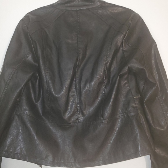 Apt. 9 Faux leather jacket - Picture 3 of 4